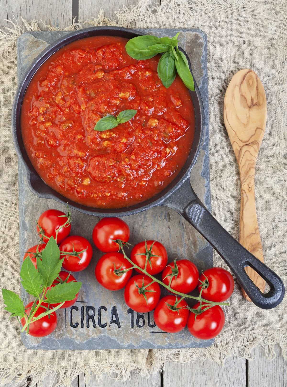 Tomato-herb sugo
